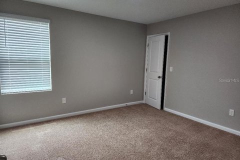 House in Zephyrhills, Florida 4 bedrooms, 253.81 sq.m. № 1815603 - photo 11