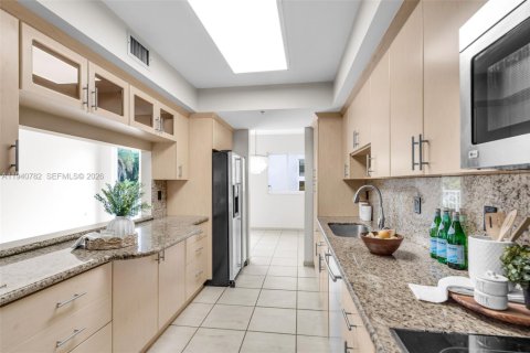 Купить кондоминиум в Ки-Бискейн, Флорида 3 спальни, 126.35м2, № 2003355 - фото 21