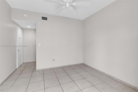 Купить кондоминиум в Ки-Бискейн, Флорида 3 спальни, 126.35м2, № 2003355 - фото 29