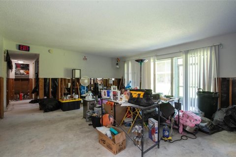 Condo in Largo, Florida, 2 bedrooms  № 1918657 - photo 12