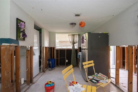 Condo in Largo, Florida, 2 bedrooms  № 1918657 - photo 3
