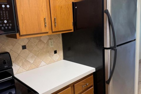 Condo in Coral Springs, Florida, 1 bedroom  № 2176762 - photo 15