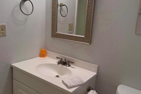 Condo in Coral Springs, Florida, 1 bedroom  № 2176762 - photo 11