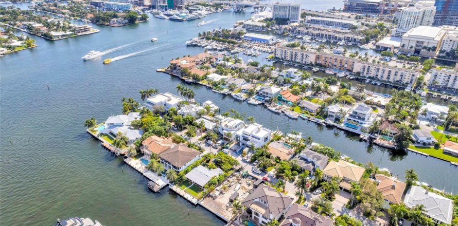 Terreno en Fort Lauderdale, Florida № 882429