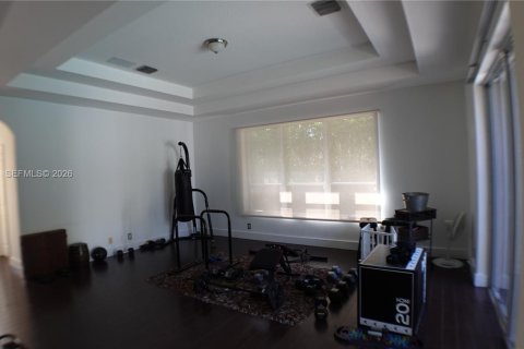 House in Weston, Florida 4 bedrooms, 393.26 sq.m. № 2036267 - photo 24