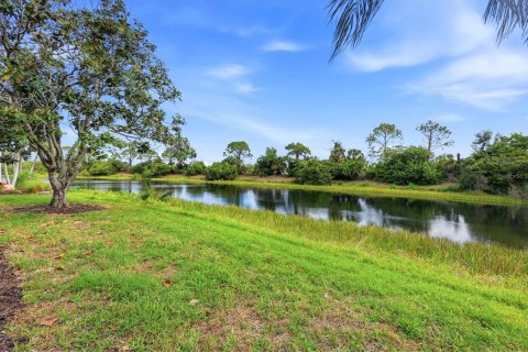 Villa ou maison à vendre à University Park, Floride: 2 chambres, 148.36 m2 № 2093305 - photo 28