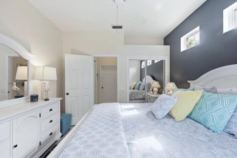 Villa ou maison à vendre à University Park, Floride: 2 chambres, 148.36 m2 № 2093305 - photo 22