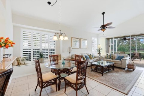 Villa ou maison à vendre à University Park, Floride: 2 chambres, 148.36 m2 № 2093305 - photo 7