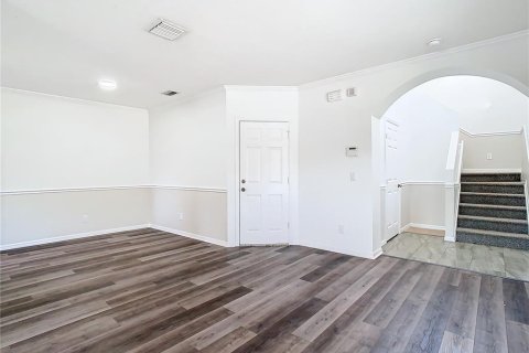 Touwnhouse à louer à Wesley Chapel, Floride: 3 chambres, 15.79 m2 № 2104905 - photo 3