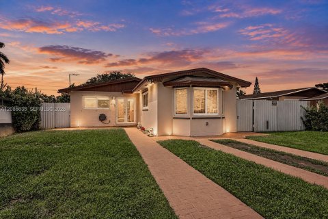 Villa ou maison à Homestead, Floride 3 chambres, 165.92 m2 № 2357949