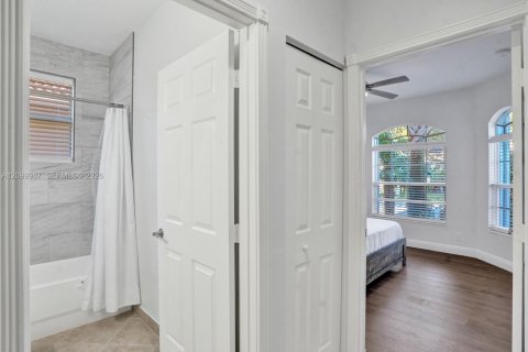 Casa en venta en Lake Worth, Florida, 3 dormitorios, 193.05 m2 № 2405976 - foto 7