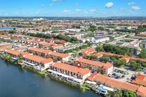 Купить кондоминиум в Хайалиа, Флорида 2 спальни, 76.09м2, № 1958006 - фото 27