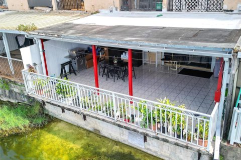 Купить кондоминиум в Хайалиа, Флорида 2 спальни, 76.09м2, № 1958006 - фото 25