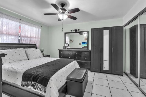 Купить кондоминиум в Хайалиа, Флорида 2 спальни, 76.09м2, № 1958006 - фото 16