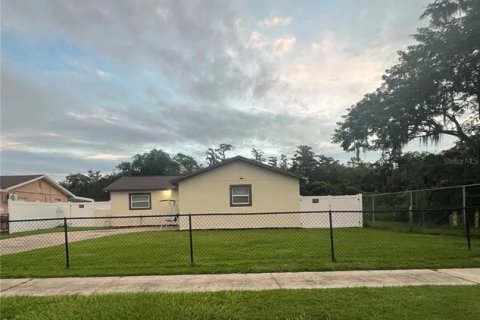 Villa ou maison à vendre à Orlando, Floride: 3 chambres, 121.79 m2 № 1899222 - photo 1