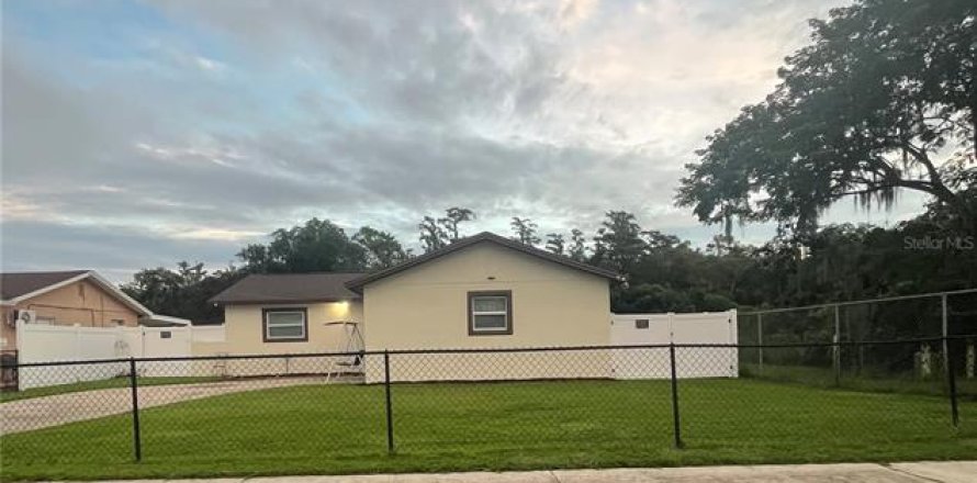 Villa ou maison à Orlando, Floride 3 chambres, 121.79 m2 № 1899222