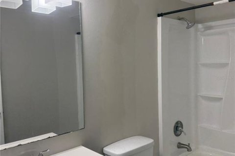 Apartamento en alquiler en Bradenton, Florida, 2 dormitorios, 72.93 m2 № 2284332 - foto 13