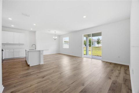 Купить виллу или дом в Окахумпка, Флорида 9 комнат, 130.71м2, № 2140659 - фото 9
