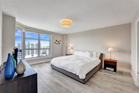 Copropriété à vendre à Aventura, Floride: 2 chambres, 126.81 m2 № 1736218 - photo 5