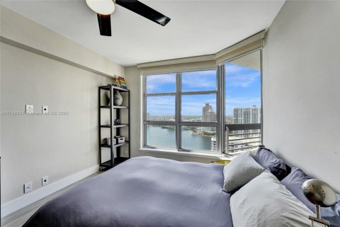 Copropriété à vendre à Aventura, Floride: 2 chambres, 126.81 m2 № 1736218 - photo 4