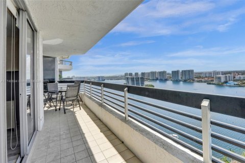 Copropriété à vendre à Aventura, Floride: 2 chambres, 126.81 m2 № 1736218 - photo 26