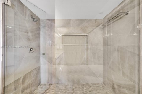 Copropriété à vendre à Aventura, Floride: 2 chambres, 126.81 m2 № 1736218 - photo 24