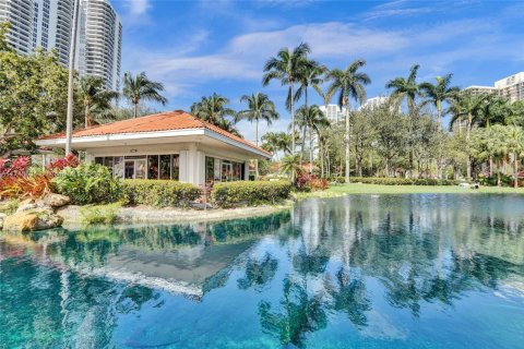 Copropriété à vendre à Aventura, Floride: 2 chambres, 126.81 m2 № 1736218 - photo 30