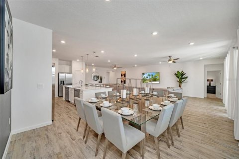 Villa ou maison à vendre à Kissimmee, Floride: 15 chambres, 585.66 m2 № 1788193 - photo 17