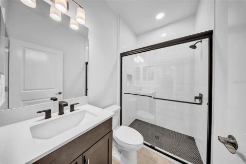 Villa ou maison à louer à Wesley Chapel, Floride: 5 chambres, 328.97 m2 № 2399438 - photo 22