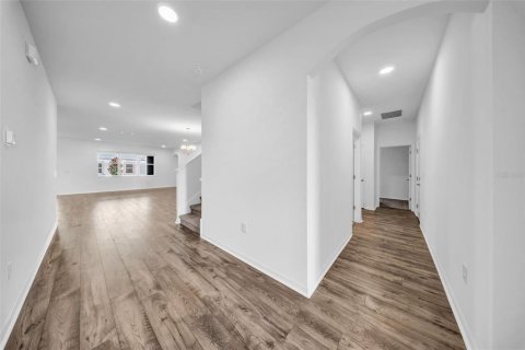 Villa ou maison à louer à Wesley Chapel, Floride: 5 chambres, 328.97 m2 № 2399438 - photo 23