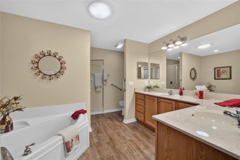 Villa ou maison à vendre à Ocala, Floride: 3 chambres, 164.07 m2 № 2415137 - photo 9