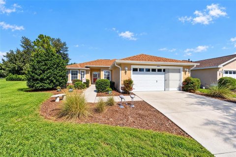 Villa ou maison à Ocala, Floride 3 chambres, 164.07 m2 № 2415137