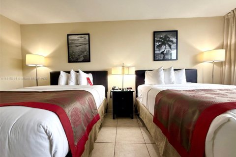 Copropriété à vendre à Sunny Isles Beach, Floride: 33.44 m2 № 1942737 - photo 4