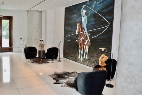 Купить кондоминиум в Майами, Флорида 2 спальни, 118.82м2, № 2045514 - фото 3