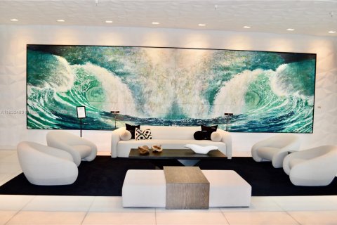 Купить кондоминиум в Майами, Флорида 2 спальни, 118.82м2, № 2045514 - фото 2