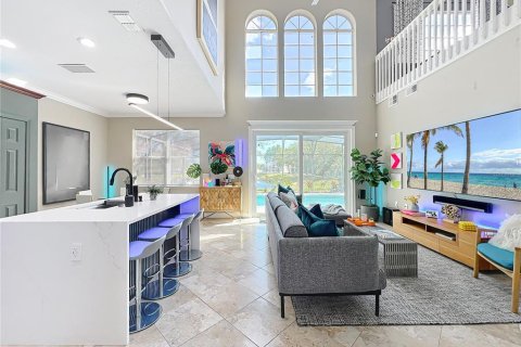 Villa ou maison à louer à Orlando, Floride: 5 chambres, 240.52 m2 № 2338983 - photo 6