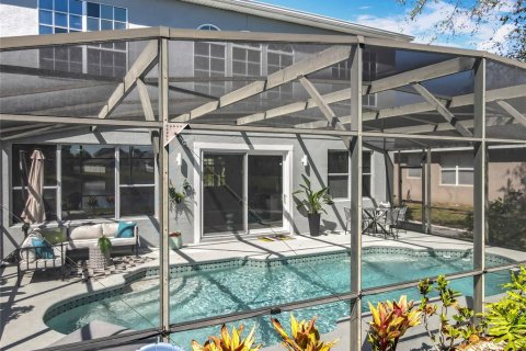 Villa ou maison à louer à Orlando, Floride: 5 chambres, 240.52 m2 № 2338983 - photo 22