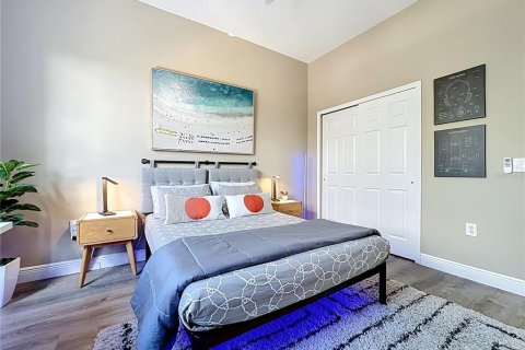 Villa ou maison à louer à Orlando, Floride: 5 chambres, 240.52 m2 № 2338983 - photo 17