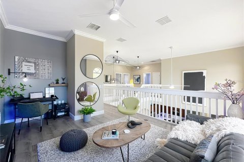 Villa ou maison à louer à Orlando, Floride: 5 chambres, 240.52 m2 № 2338983 - photo 16