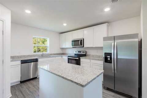 Townhouse in Poinciana, Florida 2 bedrooms, 129.88 sq.m. № 1809964 - photo 3