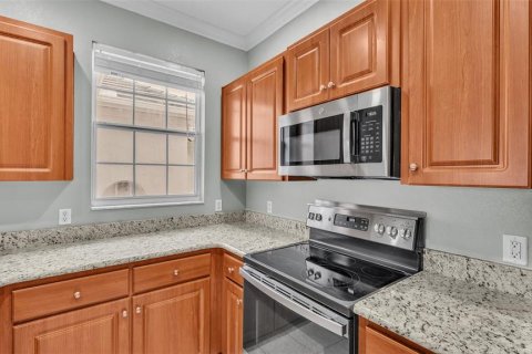 Condo in Lakeland, Florida, 3 bedrooms  № 1732508 - photo 11