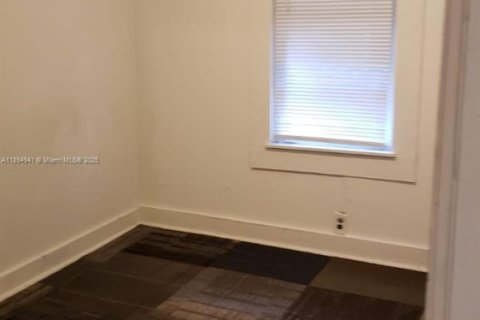 House in Jacksonville, Florida 3 bedrooms № 2081449 - photo 9