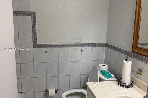 Casa en venta en Miami Gardens, Florida, 3 dormitorios, 144.56 m2 № 2022103 - foto 22