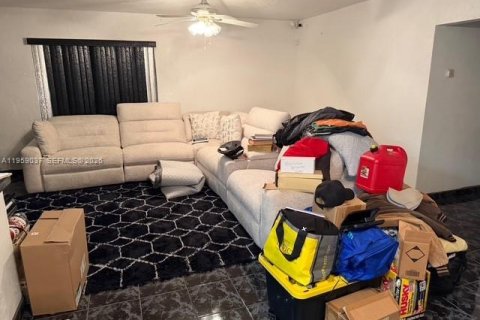 Casa en venta en Miami Gardens, Florida, 3 dormitorios, 144.56 m2 № 2022103 - foto 6