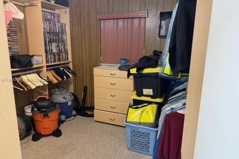 Casa en venta en Miami Gardens, Florida, 3 dormitorios, 144.56 m2 № 2022103 - foto 15