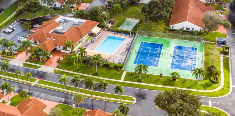 Condominio en Boynton Beach, Florida, 2 dormitorios № 998584