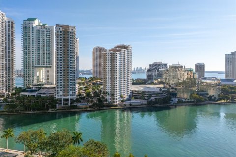 Condominio en venta en Miami, Florida, 1 dormitorio, 92.16 m2 № 1978094 - foto 1