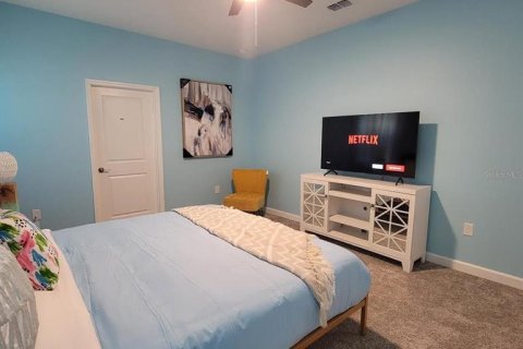 Casa en venta en Kissimmee, Florida, 8 dormitorios, 398.46 m2 № 2197877 - foto 23