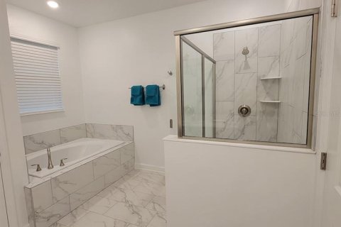 Casa en venta en Kissimmee, Florida, 8 dormitorios, 398.46 m2 № 2197877 - foto 30