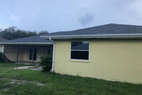 House in Port Charlotte, Florida 3 bedrooms, 171.4 sq.m. № 1852566 - photo 17